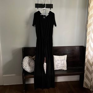 black romper with elastic waist & pockets